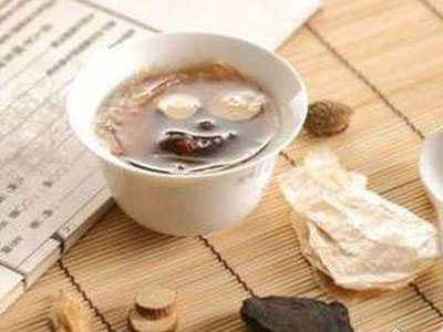 保健酒行業(yè)將何去何從1.jpg 保健酒行業(yè)將何去何從1.jpg